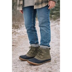 Sorel Out N About Leather Duck Boots olive  Waterproof Women 11 Granola Gorpcore